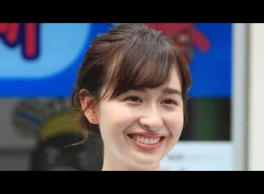 🎀「勝利の女神」意外な阪神ファン🐯　虎党の美人アナのユニ姿が可愛い💕！推し選手のタオルも公開🧣