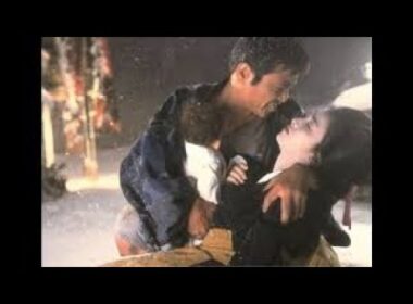 田中角栄元首相が自らの派閥忘年会で田中節・天城越え・復活の日・里見八犬伝鬼龍院花子の生涯(夏目雅子)・極道の妻たち・ 二十四の瞳・八つ墓村・櫂・十七才のこの胸に・スカーレットの花(西尾三江子)