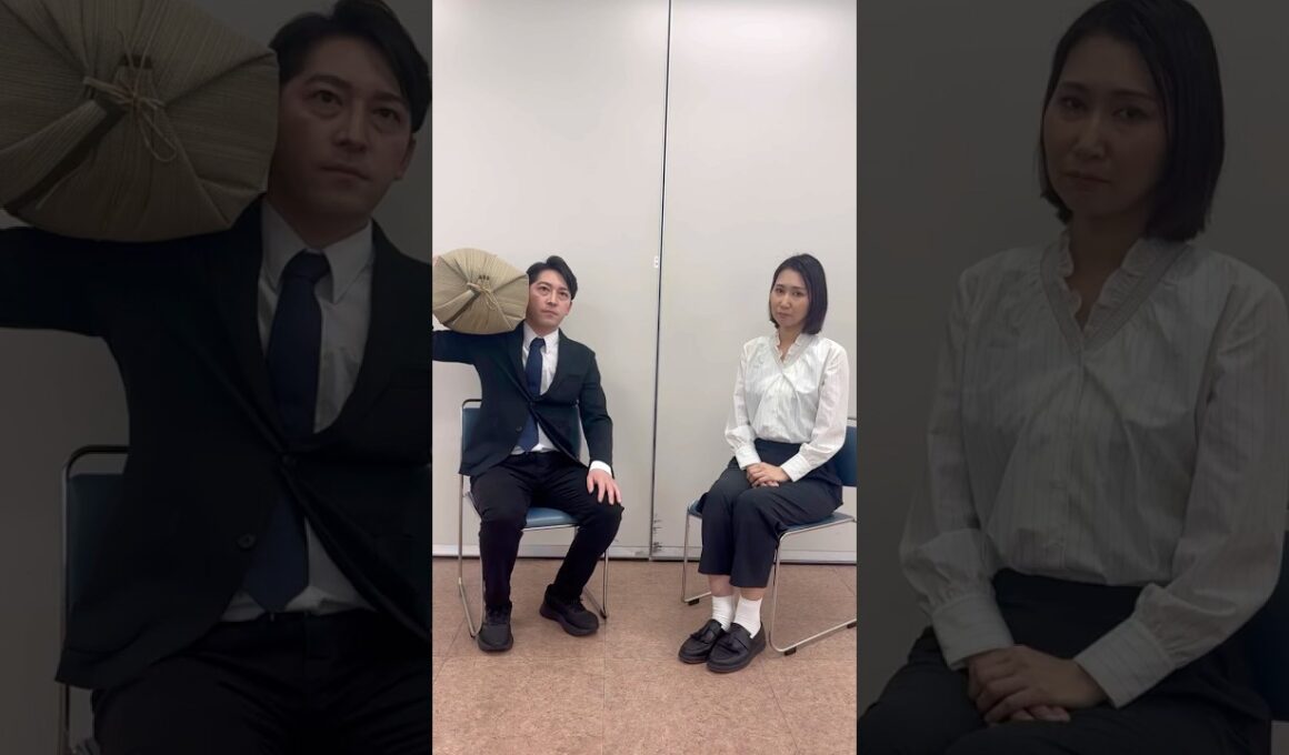 小川彩佳アナにインタビューを受ける小泉進次郎。