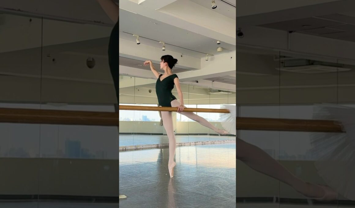 もう少しで脚が上がりそう🫧 #ballet #dance #復帰