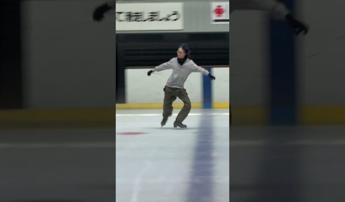 10年ぶりのスケート⛸️#フィギュアスケート#広島県#ビッグウェーブ#全日本15位の経歴ww