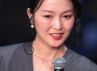 元テレ東のフリーアナ福田典子が花田優一との交際＆同棲を生放送で発表、一般男性との離婚も公表