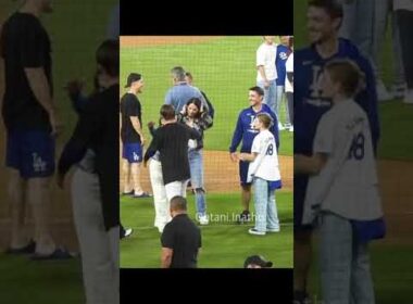 勝利投手の山本由伸選手に飛びついたのはガールフレンド？いえいえ、石原与一さんでは？ナ・リーグ地区シリーズ、ドジャース対パドレス #山本由伸 #ドジャース #大谷翔平