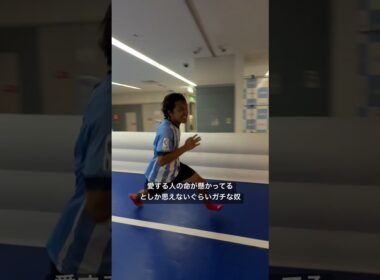 室内アスレチックでガチすぎる男。