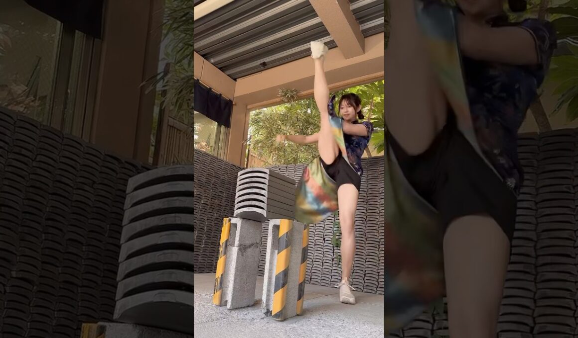 特技のかかと落とし！うけてみる？？　#japan #アナウンサー #瓦割り #空手