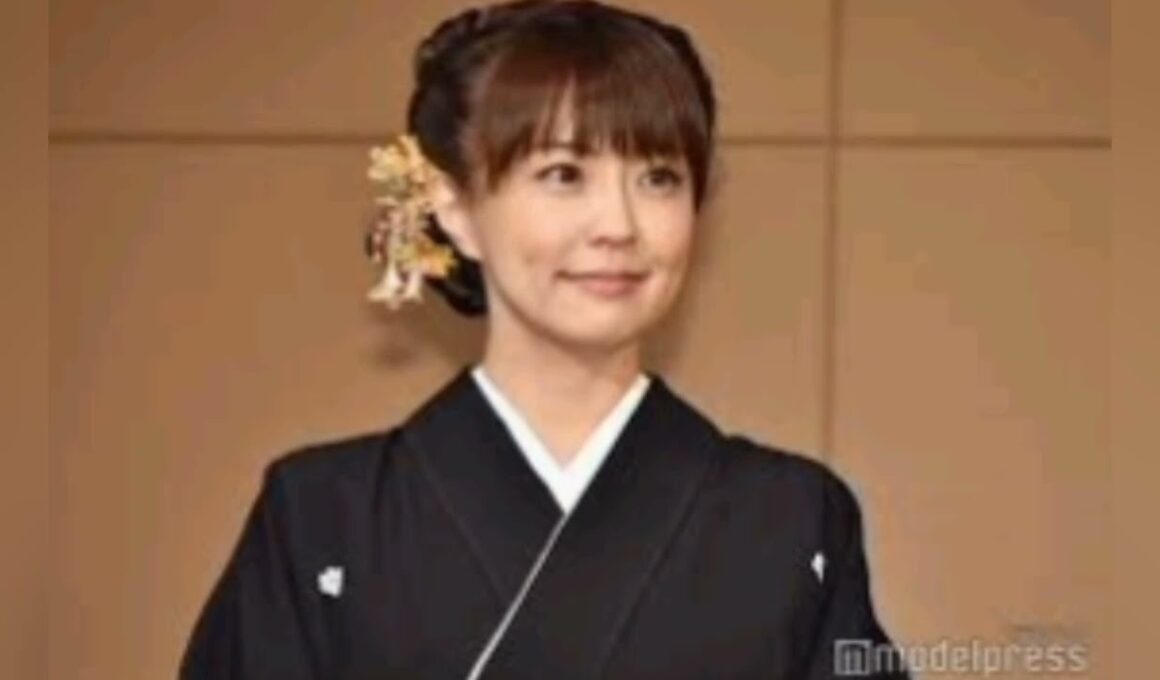 小林麻耶、芸名復活を報告 2022年に國光真耶に改名していた「戻すことにしました」
