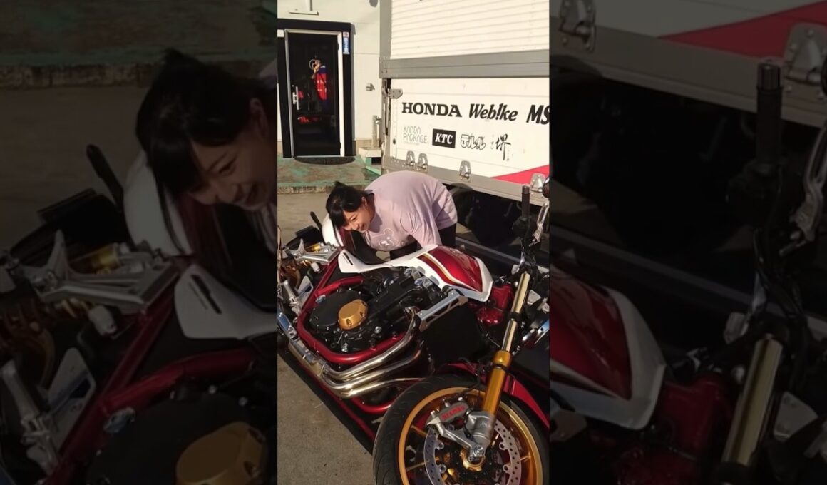 【新車】【納車３日後】#CB1300#CB1300SF#CB1300SFSP#おまじない#バイク女子#ツーリング#岡崎静夏#shorts#youtubeshorts