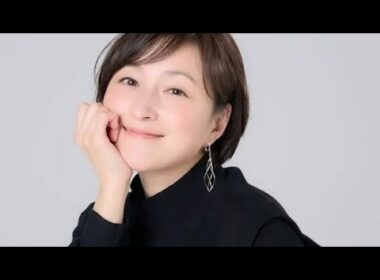 ナイナイ矢部の妻・青木裕子、親子リンクコーデで息子とディズニー満喫「おしゃれ」「綺麗なママ」と反響