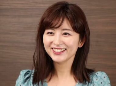 宇賀なつみアナ、素肌輝くキャミソール姿でモロッコ満喫「街並みに馴染んでる」「スタイル良すぎ」と反響