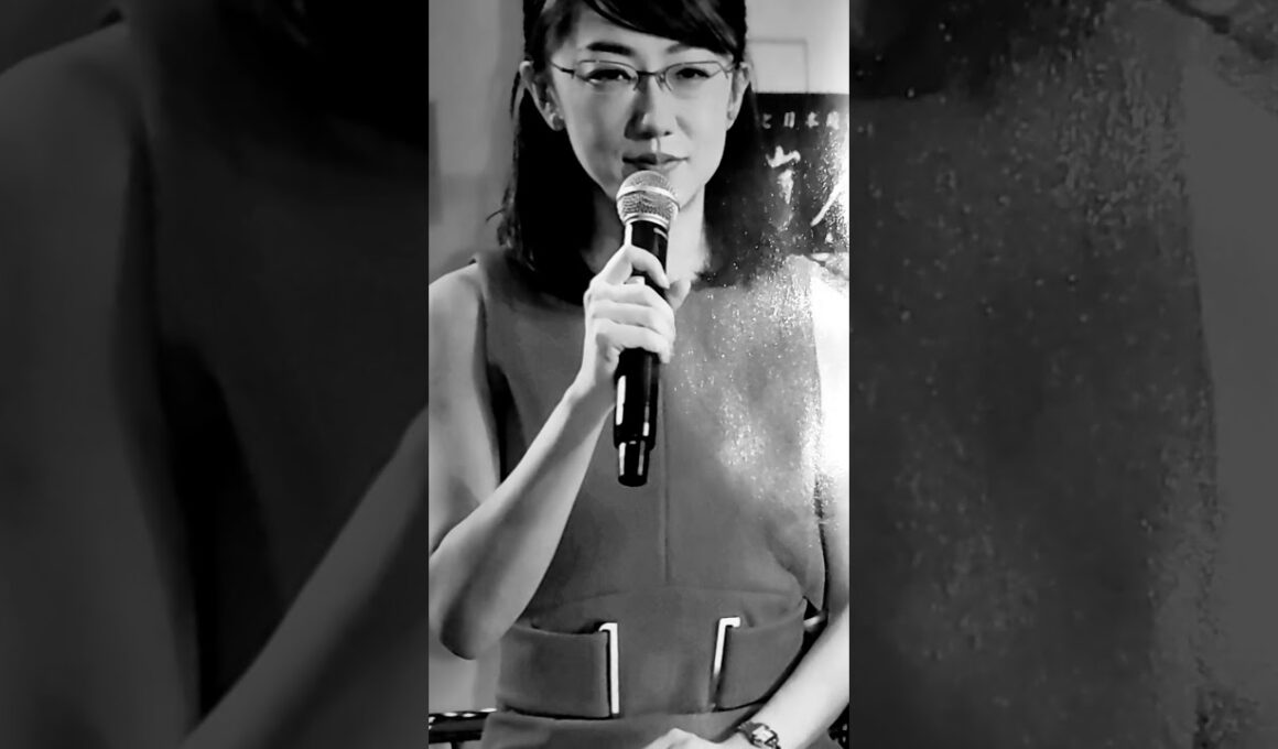 🎤唐橋ユミ　メガネ