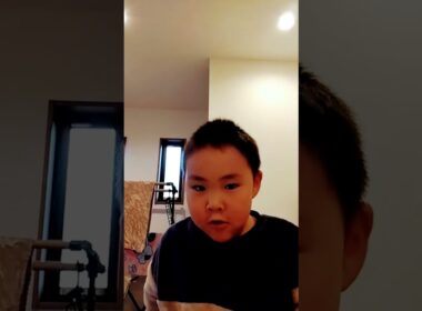 やー