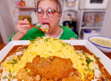 【大食い】多分5kg。肉汁の滝。デカ盛り煮込みハンバーグプレートを作って食べる。【モッパン】【MUKBANG】