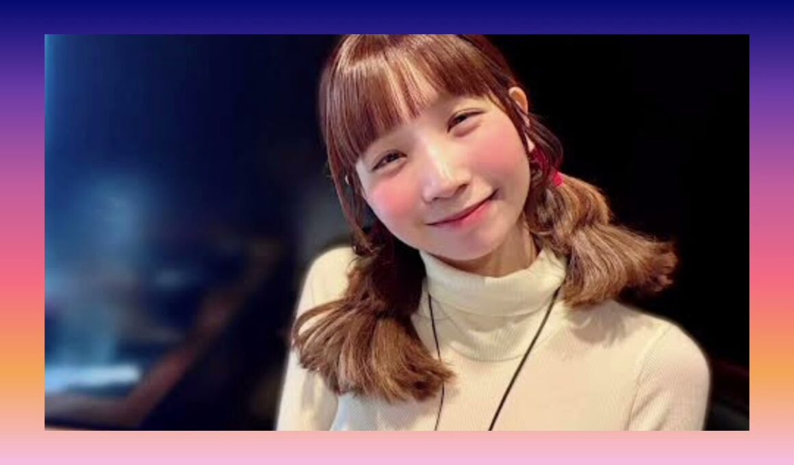 【秒で恋落ち😵‍💫💘】めがね×白ニット×ツインテはズルい…‼️吉田恵智華〝ナチュラル〟1枚がバズった理由とは？🤔✨