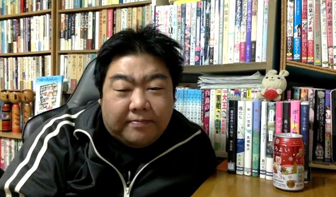 【1/3ライブ】あけましておめでとう！今年もよろしく！今のところ順調に本を読めているよ〜。2026年はたくさん本を読むぞ〜。そして動画もたくさん出したいね〜！僕が最近に読んだ1320冊の話もするよ〜！