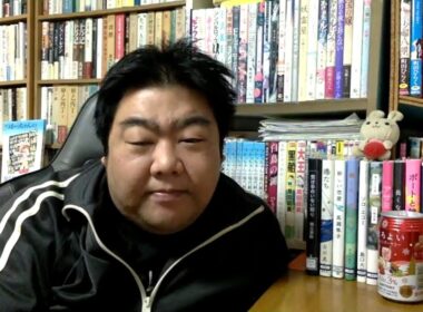 【1/3ライブ】あけましておめでとう！今年もよろしく！今のところ順調に本を読めているよ〜。2026年はたくさん本を読むぞ〜。そして動画もたくさん出したいね〜！僕が最近に読んだ1320冊の話もするよ〜！