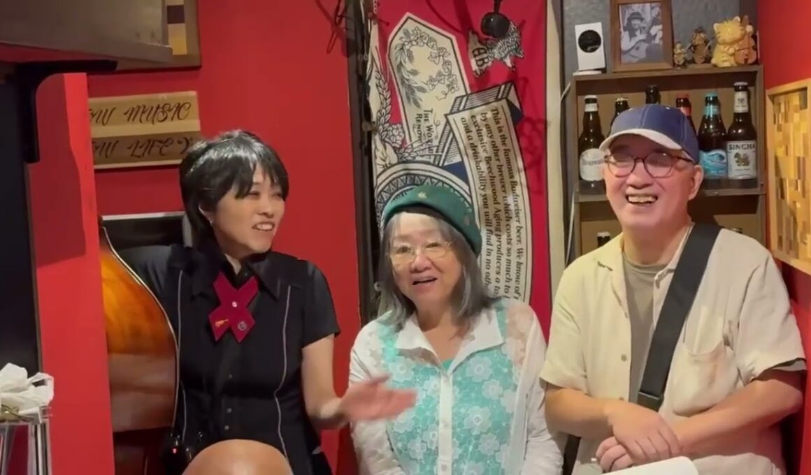 BAR RED CORNER！2025年9月25『小林万里子ジャズをうたう』ダイジェスト版！完全版の配信申し込みも受付中💁‍♀️桑田佳祐氏もカバーした伝説の『朝起きたら。。』も演奏