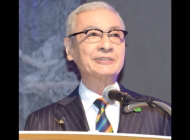 新着- TBS・江藤愛アナ、久米宏さん死去で涙声に 黒柳徹子の追悼コメントを代読