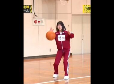 増田三莉音💖､ドリブルシュート🏀♪､ボールのパスで､撃たれてしまう➰🏀💥｡…(笑)#増田三莉音 #乃木坂46 #乃木坂工事中 #shorts