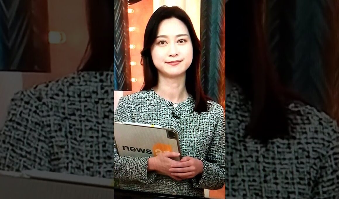1/29小川彩佳23と日本海側大雪応援団80