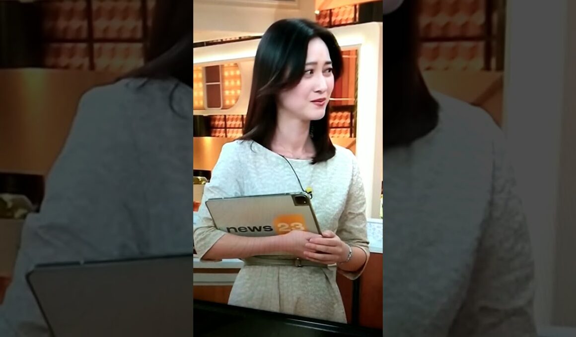 2/12小川彩佳23と寒波ニッポン応援団116