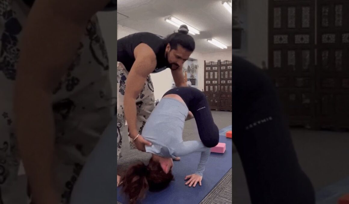 【滝菜月】アナ、プライベートヨガ！伸縮性抜群レギンスで心地よいひととき