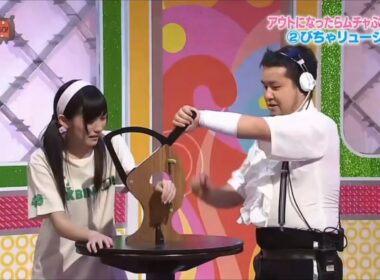 ［Akbingo］惡搞閃避球 ムチャぶりドッジボール CUT AKB48 渡辺麻友 超可愛反應 狗頭鍘切手魔術 經典搞笑（中字）