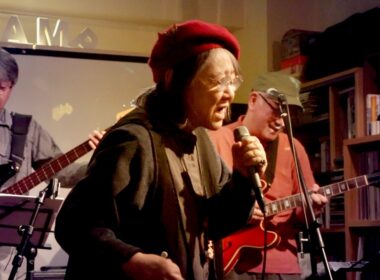 Love Me Or Leave Me (後半は日本語歌詞で唄います) by【小林万里子とB-ROXYS】@ Cafe&Live Bar LAMP