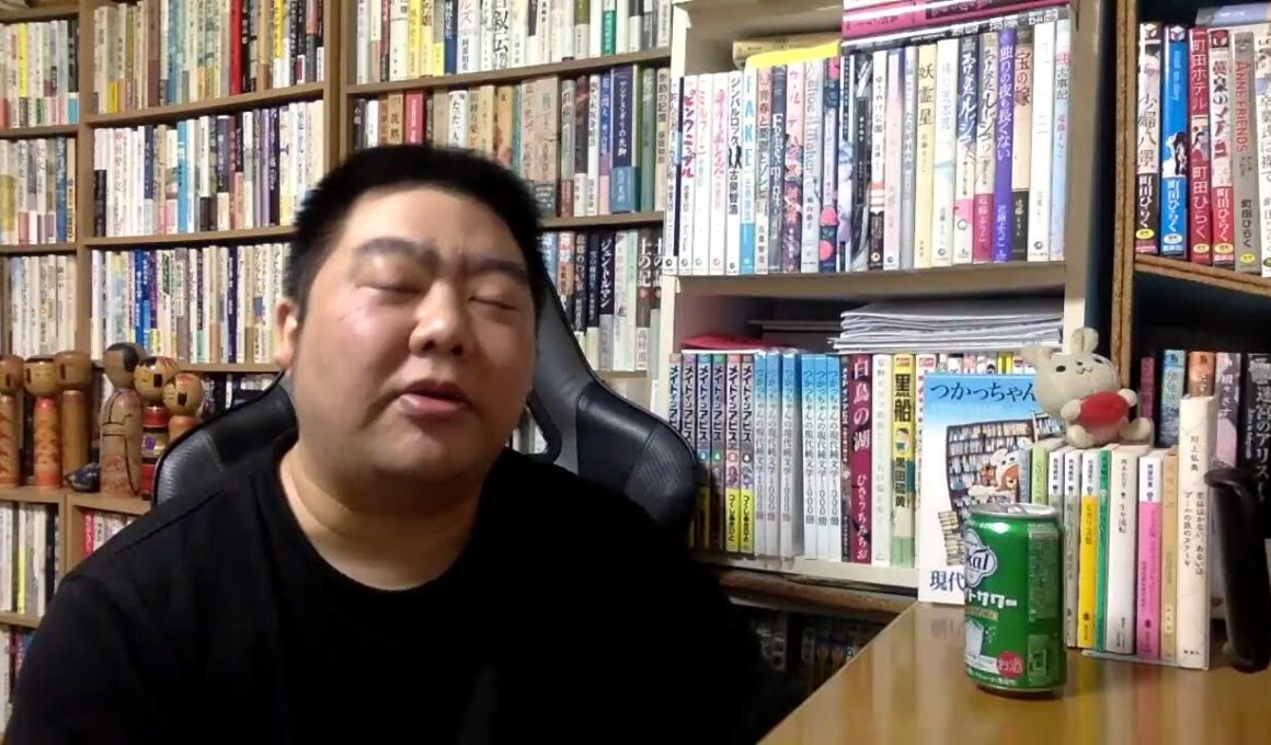 【4/4ライブ】新年度が始まりましたね。6月までは過去の三島と野間の過去の候補作を読むぞ〜。あと最近は体重と食事を記録してます。ついに5キロ痩せましたよ〜。僕が最近に読んだ1380冊の話もするよ〜！