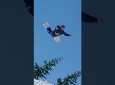 ジャンプ台でまくられた時の対処法 🏂チェックジャンプは流石にストレート狙いのはずだった　#スノーボード #プロスノーボーダー #バックフリップ #村瀬ここも
