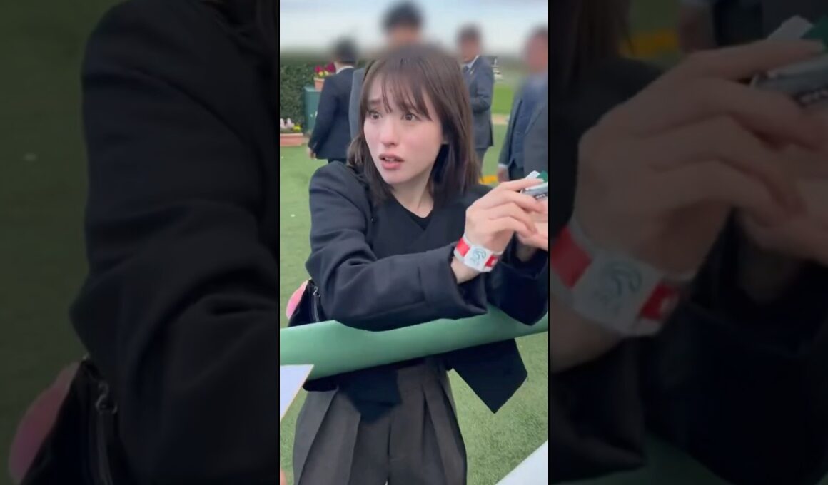 人気のサイン会 #武藤彩未 #流出