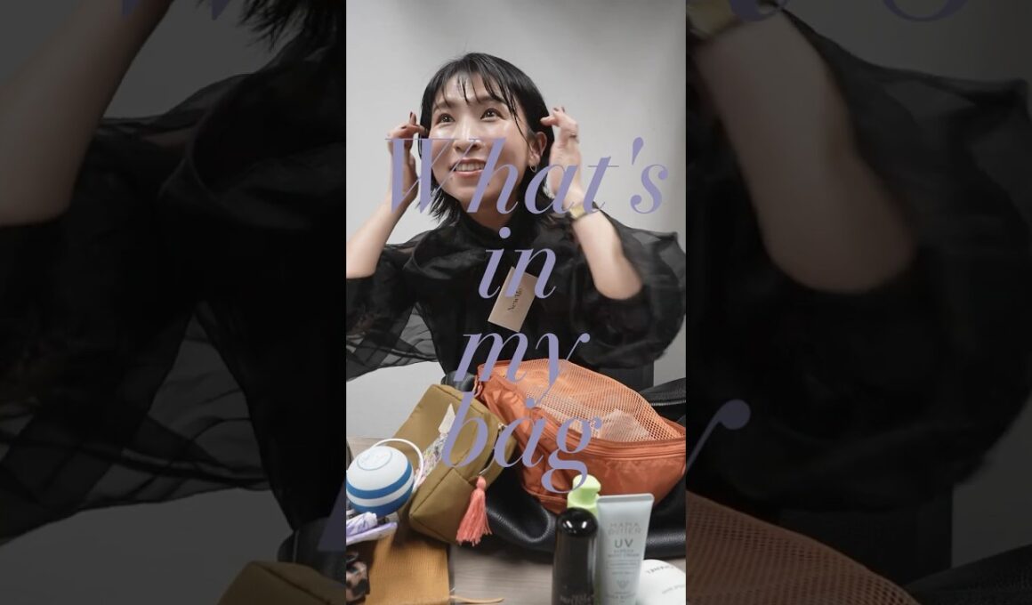 坊垣さんカバンの中身💛