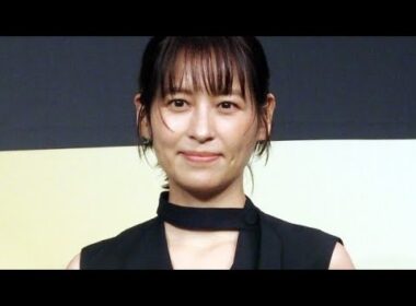 🎓✨ 青木裕子、長男の中学入学式に出席「目立たないで」の願いに寄り添う上品コーデ披露 💐👗