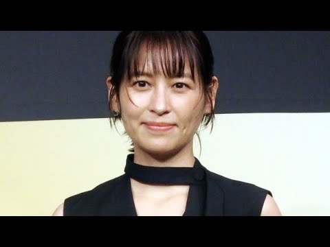 🎓✨ 青木裕子、長男の中学入学式に出席「目立たないで」の願いに寄り添う上品コーデ披露 💐👗