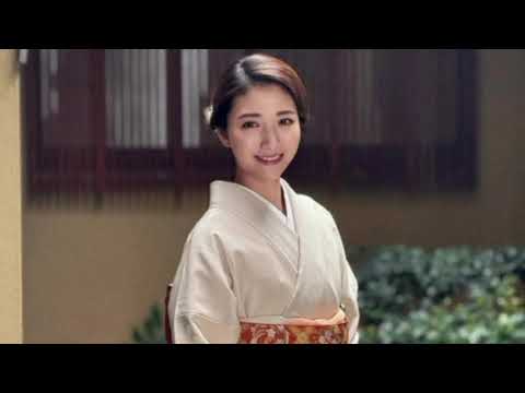 実家の家業話題の三田友梨佳アナ「普段は自分で着付けを…」着物姿にファン「綺麗すぎる」「奥ゆかしい」