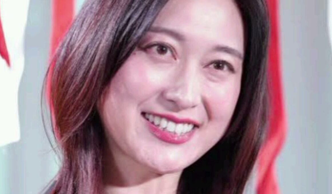 「news23」小川彩佳、１日で番組に“復帰”前日は欠席も凜とした表情でオープニングに登場