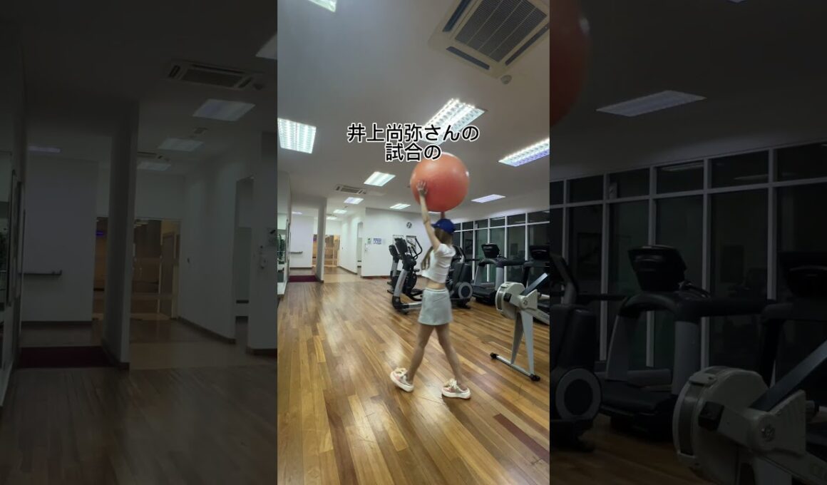 TikTokライブで井上尚弥さんの試合のラウンドガールになれるイベント参加中！毎日長時間配信頑張ってるよ！みに来てね❣️#ラウンドカール #ジム #運動