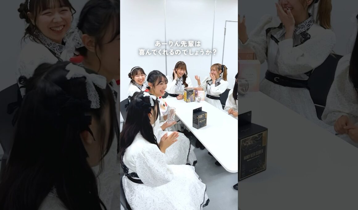 あーりん先輩にプレゼントを買うJA浪江🌸 #noruleコラボ #ももいろクローバーZ #ももクロ #momoclo #佐々木彩夏 #浪江女子発組合 #shorts