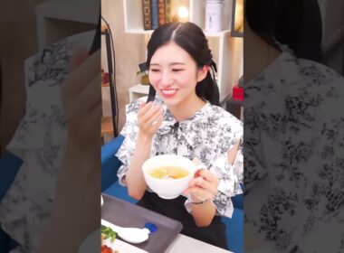 【大島璃音】スープをこぼさないようにするあまりカップの持ち方のクセがすごくなってしまったのんちゃん#auPAYマーケット #ライブTV #ウェザーニュース #大島璃音 #のんちゃん #shorts
