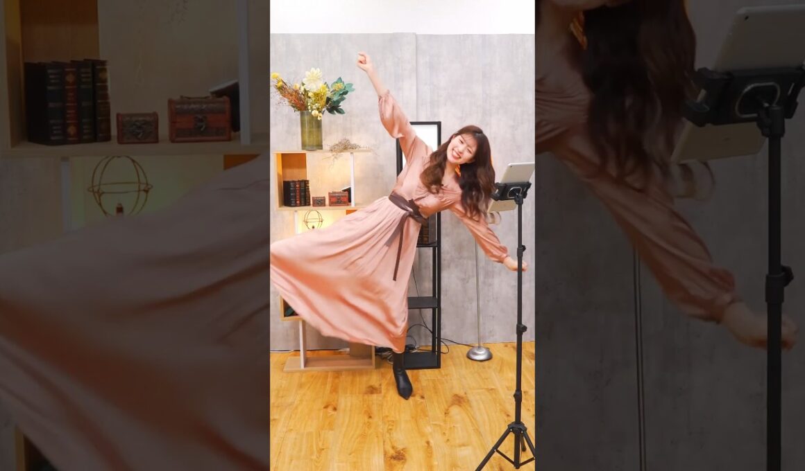 【小林李衣奈】お笑い大好き♡りーちゃんの完璧ポーズ集#auPAYマーケット #ライブTV #ウェザーニュース #小林李衣奈 #りーちゃん #shorts