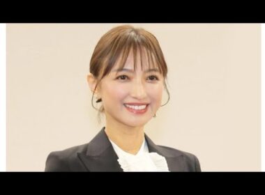 🔥「奇跡としか言えない…」50代とは思えない美脚披露👠望月理恵最新ショットにネット騒然💥「若すぎる」「写真集出すしかない」の声続々📷