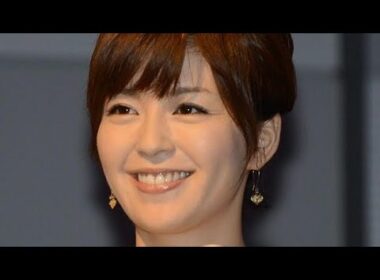 中野美奈子✨46歳でも変わらぬ美しさ💐“秘密基地みたいなメイク室”に驚きのお仕事ショット公開📸💼