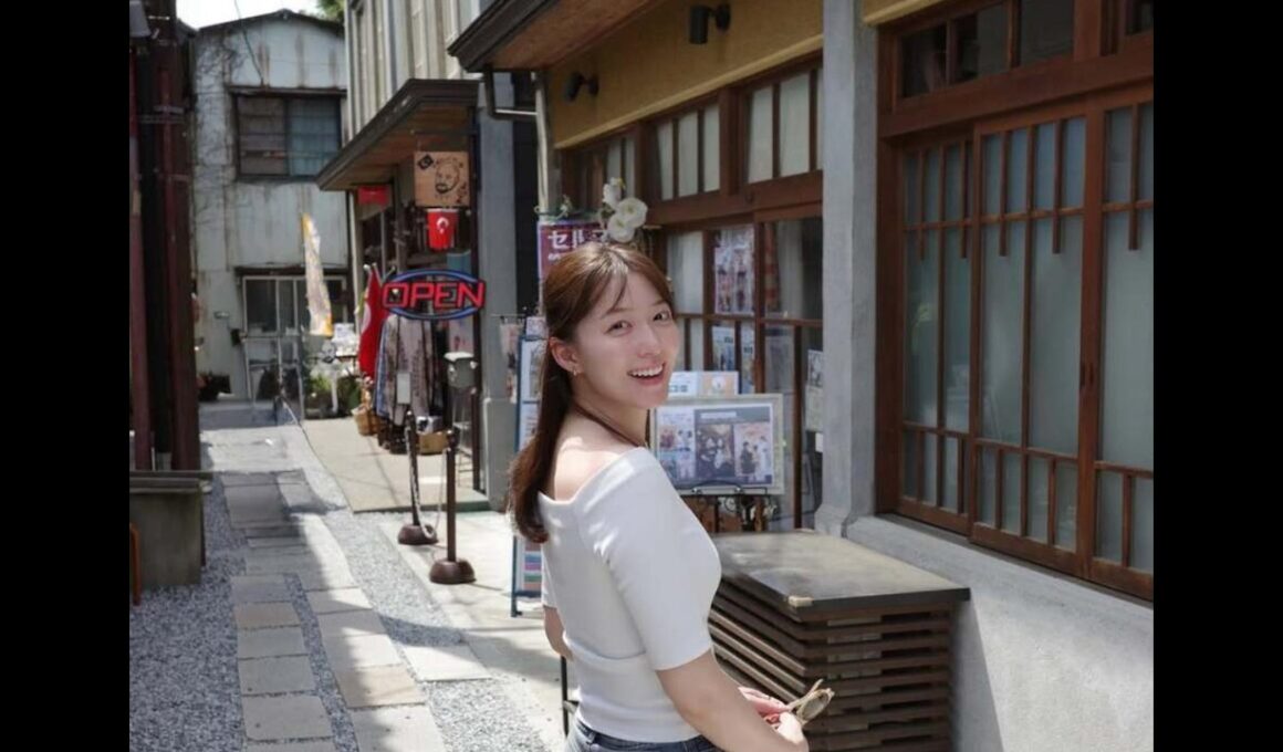 『めざまし』お天気キャスター・阿部華也子、ピタT×デニム姿で休日満喫「最高のラムネ日和」【セレブニュース】
