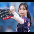 山本萩子さんが神宮球場で始球式