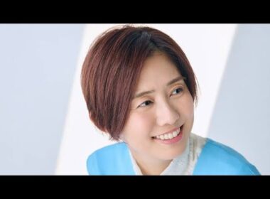 フジ山崎夕貴アナ「会社には基本的にすっぴんで出社」無理に“抗うの”をやめた彼女が行き着いた時短美容術