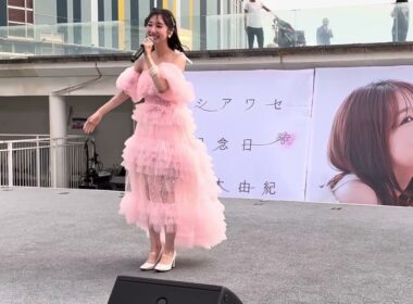 柏木由紀、シアワセ記念日リリースイベント、ららぽーと豊洲シーサイドテラス