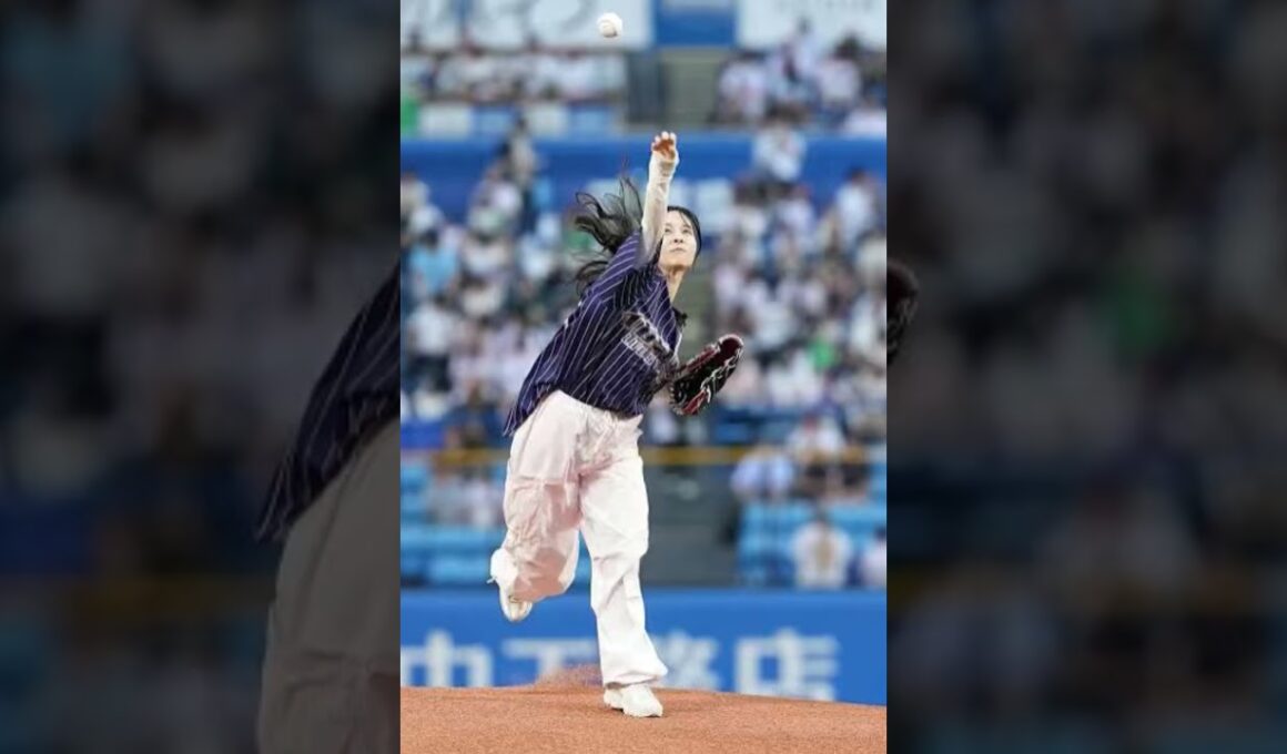 山本萩子「全てがかけがえない経験」　始球式を終えた心境吐露でサインボール公開！「カッコイイ」の声