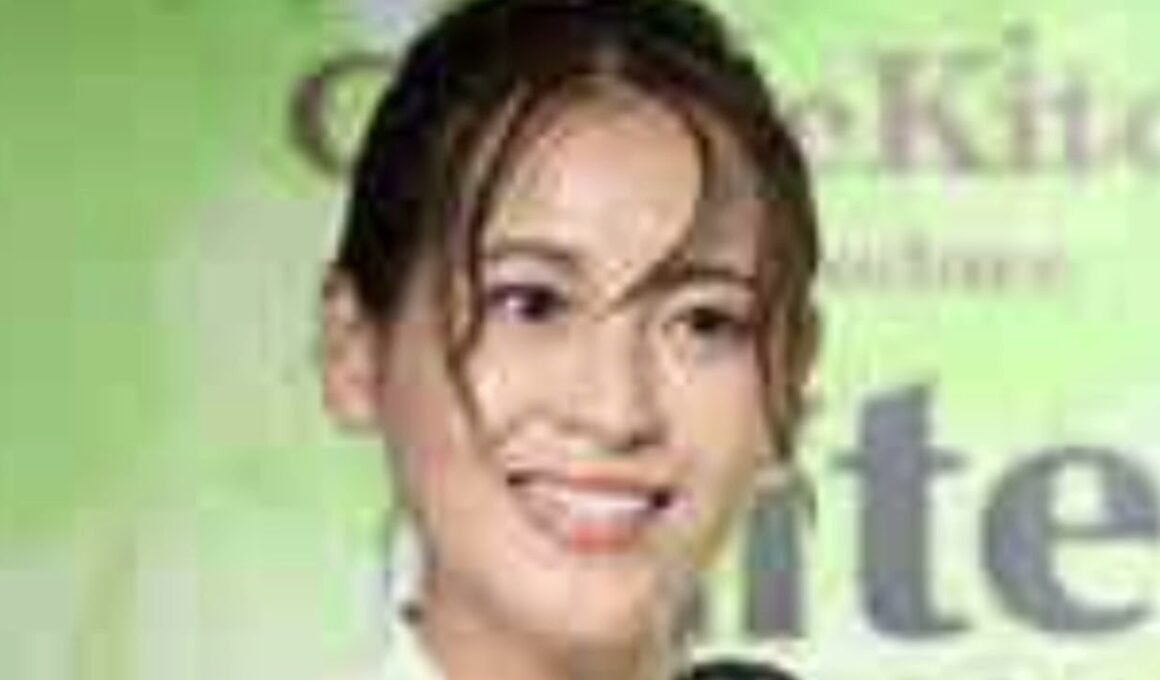 2児の母・青木裕子、中学生になった長男への弁当公開 海苔文字に「器用すぎ」「野菜とお肉のバランスが絶妙」と反響