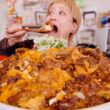 【大食い】とろふわ「牛すじ玉子丼」材料４つ。牛すじと玉子とすきやきのたれ、そしてご飯。【モッパン】【MUKBANG】