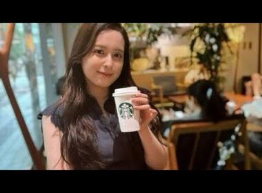 「クジパンに似てる!」久慈暁子 生後2ヵ月娘の“お顔チラリ”!“ぷにっ”とほっぺや小さな足が写ったお出かけショット公開で「可愛い!」5コメント5件