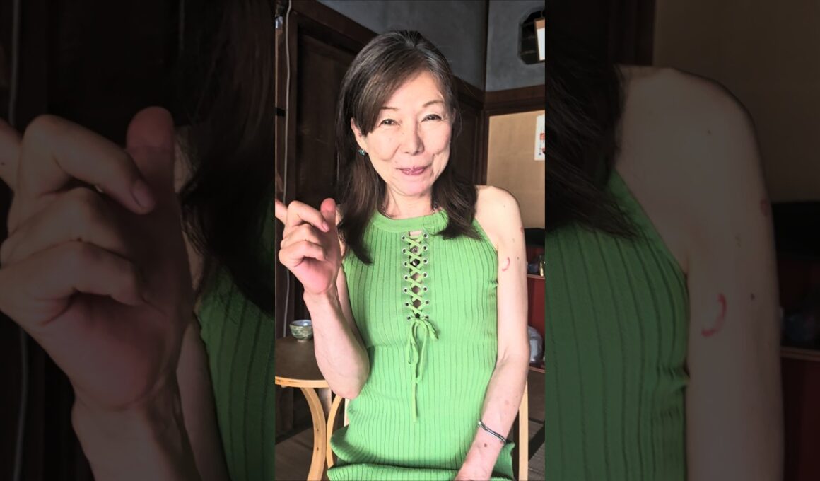 ​【情報量過多】山伏で女優の青山愛にタイトルコール頼んだらカオスすぎたww#shorts#青山愛